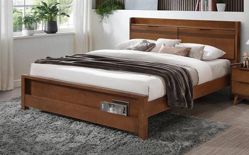 Splash Wooden King Size Bed At The, Modern Wooden Bed Frame King